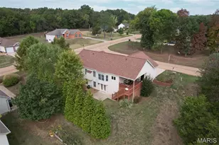 186 Little Rock Crk Ct, Washington, MO 63090 - Photo 5