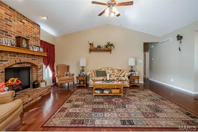 186 Little Rock Creek Court, Washington, MO 63090 - Photo 11