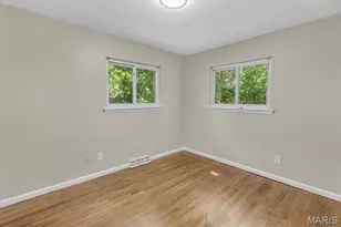 3368 Suncrest Ave, Saint Louis, MO 63114 - Photo 17