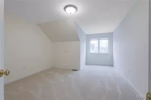 243 Vivaron Ave, Saint Charles, MO 63303 - Photo 17