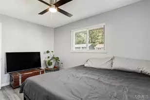 5550 Sapphire Ave, Jennings, MO 63136 - Photo 23