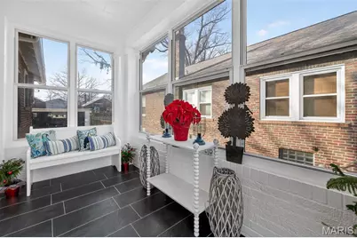 7622 Springdale Drive, Pasadena Park, MO 63121 - Photo 7