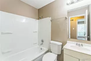 6250 Pennyrich Ct, Florissant, MO 63033 - Photo 3