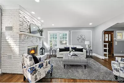 7443 Augusta Avenue, Saint Louis, MO 63121 - Photo 5