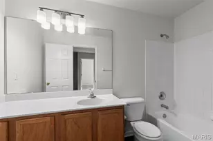 1605 Hurstborough Manor Dr, Hazelwood, MO 63042 - Photo 19