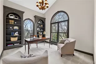 12897 Thornhill Ct, Town and Country, MO 63131 - Photo 5