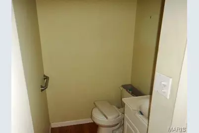 845 Wendevy Court, Ballwin, MO 63011 - Photo 5