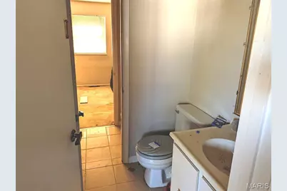 845 Wendevy Court, Ballwin, MO 63011 - Photo 9