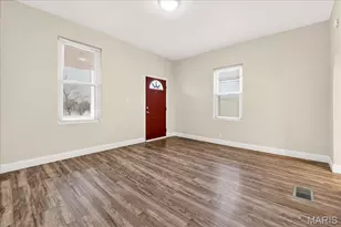 939 Erskine Ave, Saint Louis, MO 63125 - Photo 7