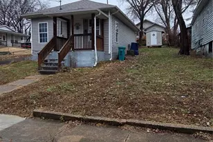 205 Cottage St, Saint Clair, MO 63077 - Photo 1