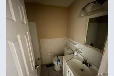 1208 Bellabrook Drive, Saint Louis, MO 63137 - Photo 9