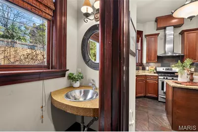 1220 Mackay Place, Saint Louis, MO 63104 - Photo 17