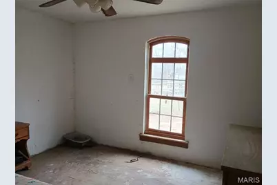 302 E Center Street, Salem, MO 65560 - Photo 11