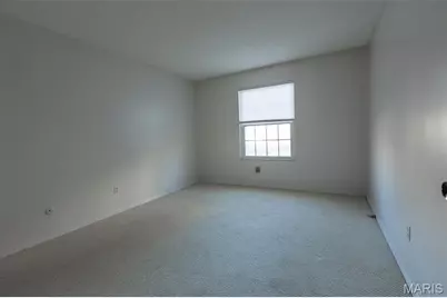 970 N Spoede Road #17, Creve Coeur, MO 63146 - Photo 19