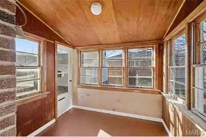 8925 Eden Avenue, Saint Louis, MO 63123 - Photo 23