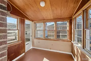 8925 Eden Ave, Saint Louis, MO 63123 - Photo 23