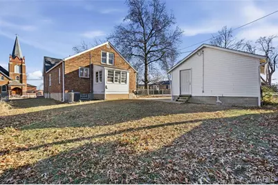 8925 Eden Avenue, Saint Louis, MO 63123 - Photo 45