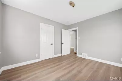 10019 Saint Martha Lane, Saint Ann, MO 63074 - Photo 15