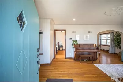 3915 Prather Avenue, Saint Louis, MO 63109 - Photo 3