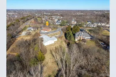 2948 Erb Road, Saint Louis, MO 63129 - Photo 37