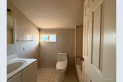 619 Benton Street, Valley Park, MO 63088 - Photo 9