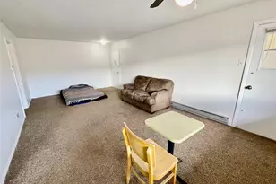 7497 Hazelcrest Dr, Hazelwood, MO 63042 - Photo 11