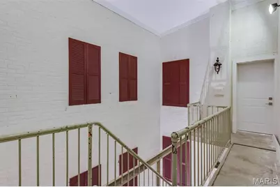 7552 Wydown Boulevard #2E, Clayton, MO 63105 - Photo 17