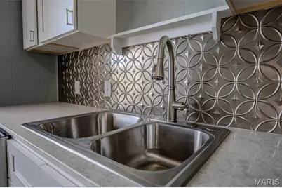 450 Michigan Avenue, Lebanon, MO 65536 - Photo 13