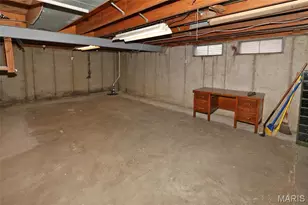 2870 Sussex Dr, Florissant, MO 63033 - Photo 17