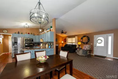 2006 Clark Drive, Washington, MO 63090 - Photo 5