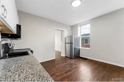 3146 Nebraska Avenue, Saint Louis, MO 63118 - Photo 7