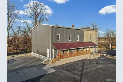 305 N Main Street, Saint Genevieve, MO 63670 - Photo 1