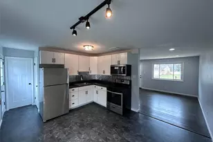 245 Peffer Ln, Fenton, MO 63026 - Photo 7