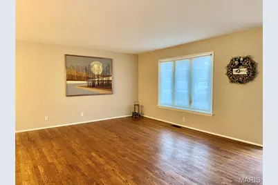 1320 Pepperhill Drive, Florissant, MO 63033 - Photo 3