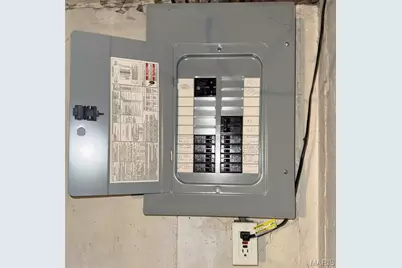 1320 Pepperhill Drive, Florissant, MO 63033 - Photo 19