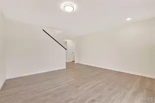 1519 Winding Mdws Dr, Fenton, MO 63026 - Photo 3