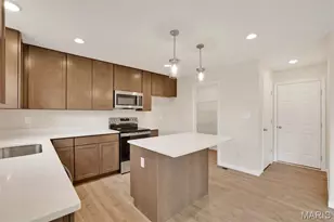 1519 Winding Mdws Dr, Fenton, MO 63026 - Photo 13