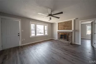 203 Bell Ave, Waynesville, MO 65583 - Photo 3