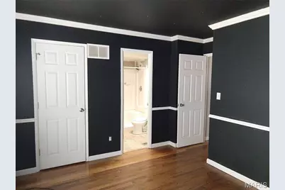 547 Blazedwood Drive, Ballwin, MO 63021 - Photo 7