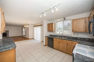 5850 Birchmont Pl Dr, Saint Louis, MO 63129 - Photo 17