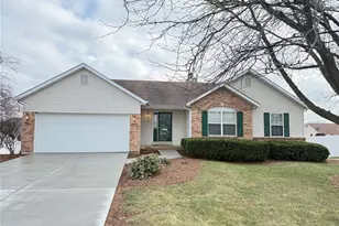 1312 Washingtons Crossing Dr, O'Fallon, MO 63366 - Photo 1