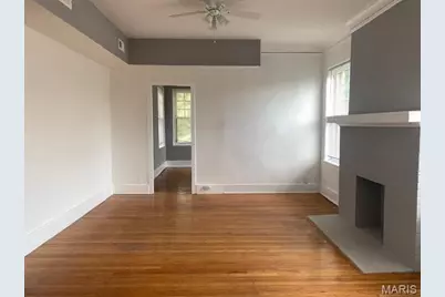 1362 McCausland Avenue, Saint Louis, MO 63117 - Photo 3