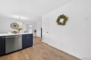 12166 La Padera Ln, Florissant, MO 63033 - Photo 17