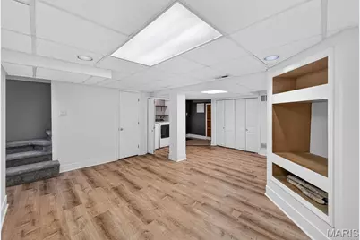 9292 Fayette Avenue, Saint Louis, MO 63123 - Photo 35