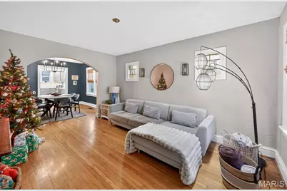 9292 Fayette Avenue, Saint Louis, MO 63123 - Photo 13