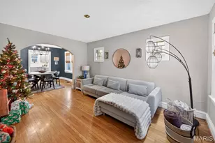 9292 Fayette Ave, Saint Louis, MO 63123 - Photo 13