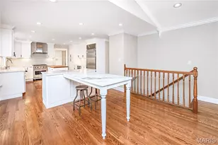 4302 Brantleigh Heights Ct, Saint Louis, MO 63128 - Photo 5