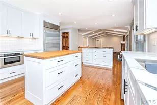 4302 Brantleigh Heights Ct, Saint Louis, MO 63128 - Photo 11