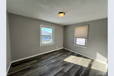 10232 Tappan Drive, Saint Louis, MO 63137 - Photo 9