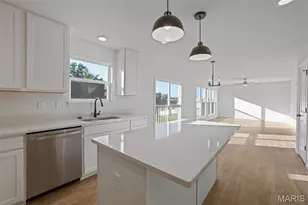 1043 Red Fox Dr, Eureka, MO 63025 - Photo 11